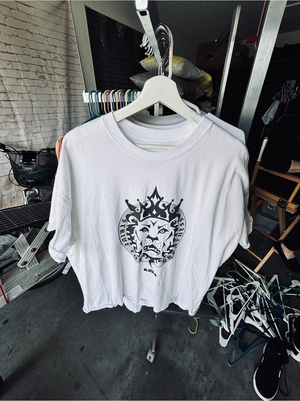 Cropped White Tee with Black Lion Crest Graphic